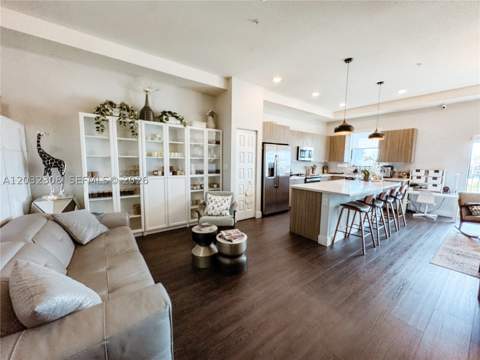 10455 NW 82nd St 32, Doral FL - photo 17 of 63
