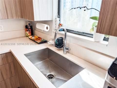 10455 NW 82nd St 32, Doral FL - photo 7 of 63
