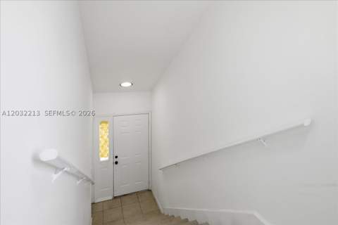 2614 SE 21st Ct 201-B, Homestead FL - photo 8 of 34