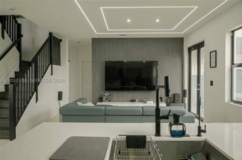 14405 SW 13th Ter, Miami FL - photo 14 of 42