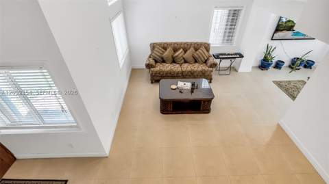 8532 SW 211th Ter, Cutler Bay FL - photo 11 of 44