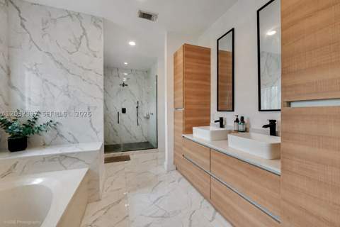 4147 NE 30th St, Homestead FL - photo 15 of 23