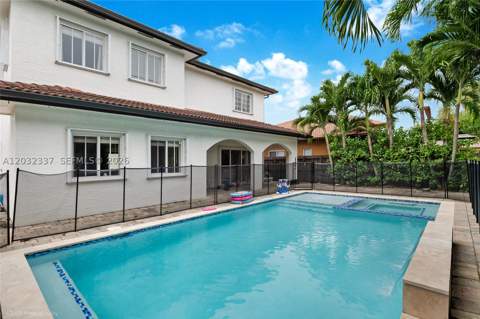 4147 NE 30th St, Homestead FL - photo 9 of 23