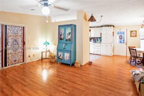 35250 SW 177th Ct #48, Homestead FL - photo 10 of 27