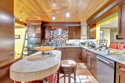 20606 NE 7th Court, Miami FL - photo 13 of 40