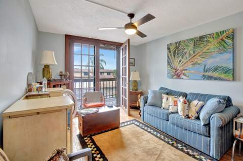 20606 NE 7th Court, Miami FL - photo 22 of 40