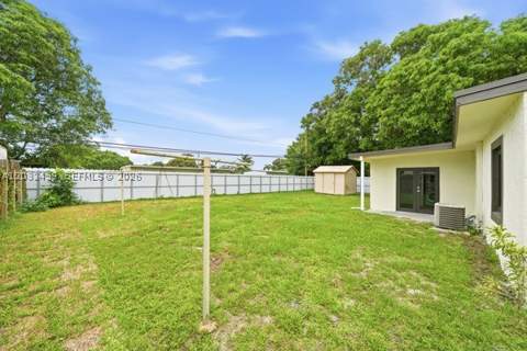 2520 NW 160th St, Miami Gardens FL - photo 16 of 21