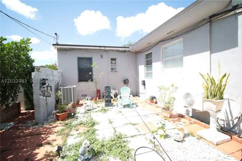 359 E 12th St, Hialeah FL - photo 11 of 63