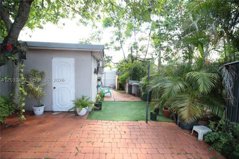 359 E 12th St, Hialeah FL - photo 13 of 63