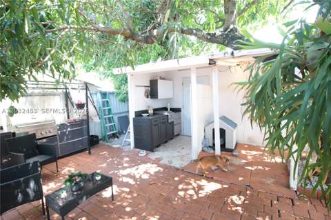 359 E 12th St, Hialeah FL - photo 16 of 63