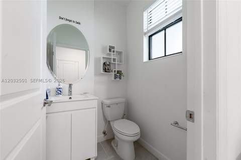 561 NW 204th St, Miami Gardens FL - photo 10 of 46