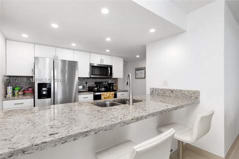 1717 N Bayshore Dr A-1533, Miami FL - photo 15 of 38