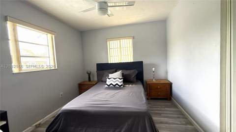 1245 NE 203rd St, Miami FL - photo 21 of 39