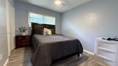 1245 NE 203rd St, Miami FL - photo 22 of 39
