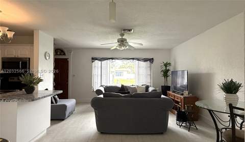 1245 NE 203rd St, Miami FL - photo 9 of 39
