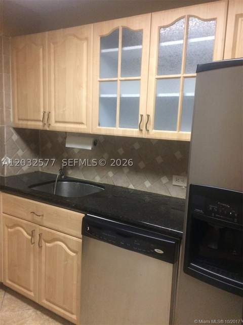 5005 Collins Ave 1202, Miami Beach FL - photo 16 of 27