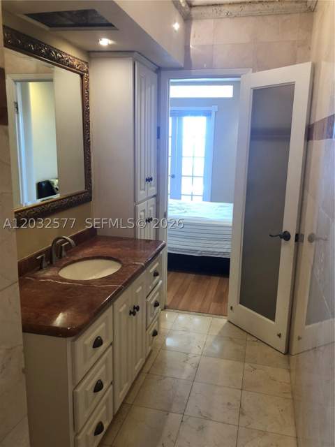 5005 Collins Ave 1202, Miami Beach FL - photo 18 of 27