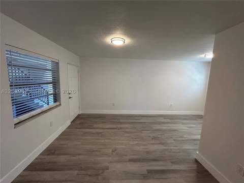 5960 W 25th Ct 102, Hialeah FL - photo 8 of 20