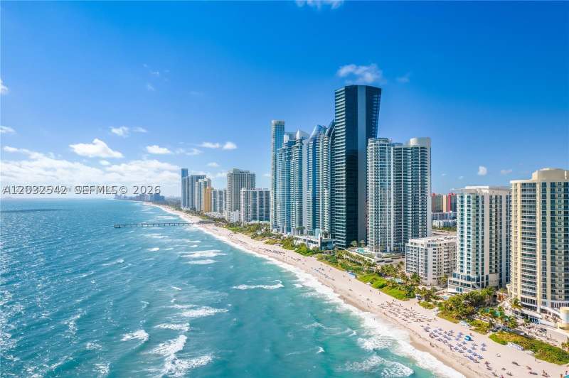 2 bedroom Condominium at 17201 Collins Ave 1203, Ocean Four Condo, Sunny Isles Beach — photo 4
