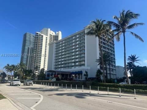 19201 Collins Ave 1044, Sunny Isles Beach FL - photo 19 of 21