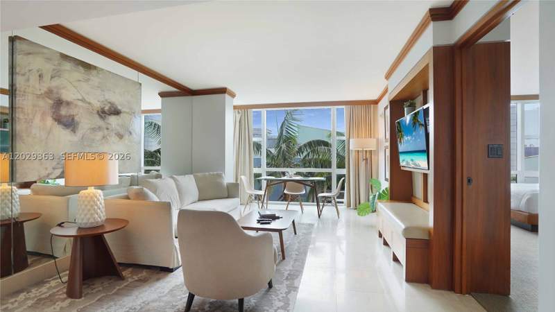 1 bedroom Condominium at 6801 Collins Ave 315, Central Carillon Beach Co, Miami Beach — photo 2