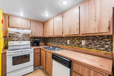 780 NE 69th St 2404, Miami FL - photo 19 of 32