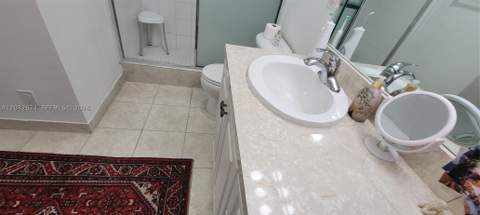 3401 N Country Club Dr 110, Aventura FL - photo 13 of 17