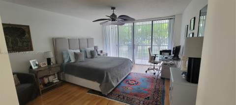 3401 N Country Club Dr 110, Aventura FL - photo 8 of 17
