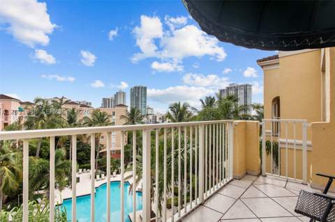 19701 E Country Club Dr 5604, Aventura FL - photo 13 of 17