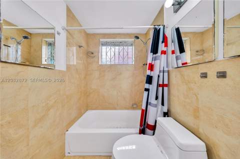 260 Ocean Dr 12A, Miami Beach FL - photo 17 of 38