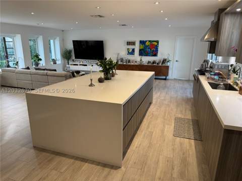 13305 Biscayne Island Ter, North Miami FL - photo 9 of 49
