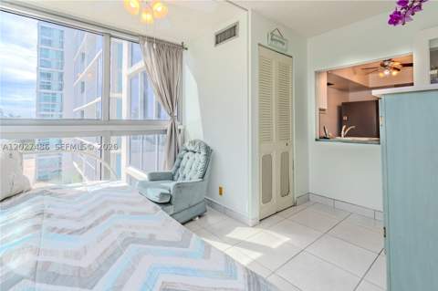 2655 Collins Ave 603, Miami Beach FL - photo 21 of 64