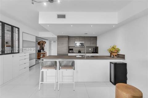 400 Sunny Isles Blvd 1917 |Two Stories, Sunny Isles Beach FL - photo 15 of 50