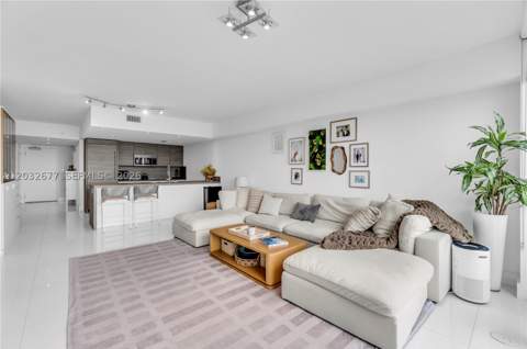 400 Sunny Isles Blvd 1917 |Two Stories, Sunny Isles Beach FL - photo 17 of 50