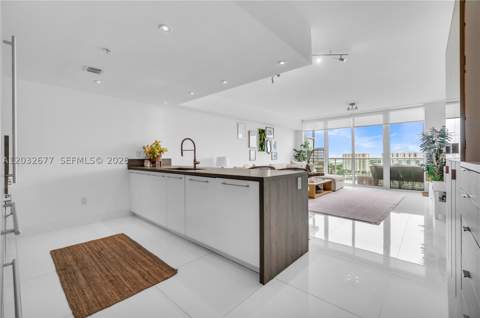 400 Sunny Isles Blvd 1917 |Two Stories, Sunny Isles Beach FL - photo 9 of 50
