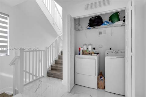 4963 NW 83rd Path 4963, Doral FL - photo 22 of 43
