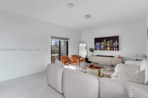 4963 NW 83rd Path 4963, Doral FL - photo 24 of 43