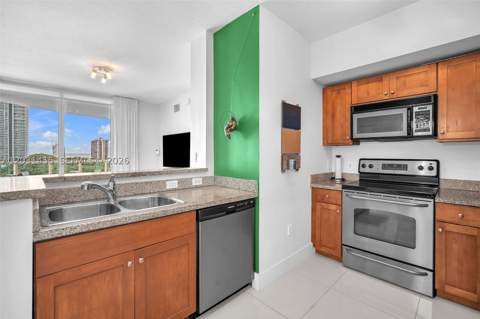 1723 SW 2nd Ave 1001, Miami FL - photo 12 of 28