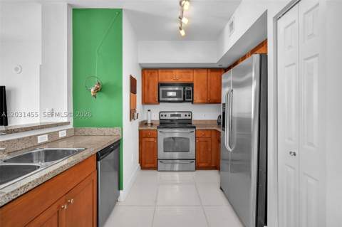 1723 SW 2nd Ave 1001, Miami FL - photo 15 of 28