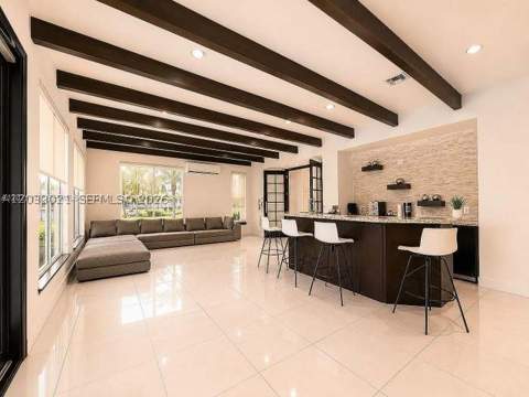4540 NW 107th Ave 206-11, Doral FL - photo 15 of 17