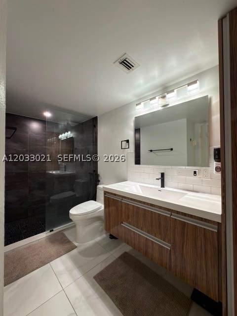 4540 NW 107th Ave 206-11, Doral FL - photo 9 of 17