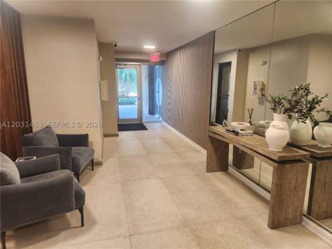 1605 Bay Rd 503, Miami Beach FL - photo 20 of 31