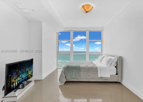 18201 Collins Ave 2008A, Sunny Isles Beach FL - photo 6 of 34