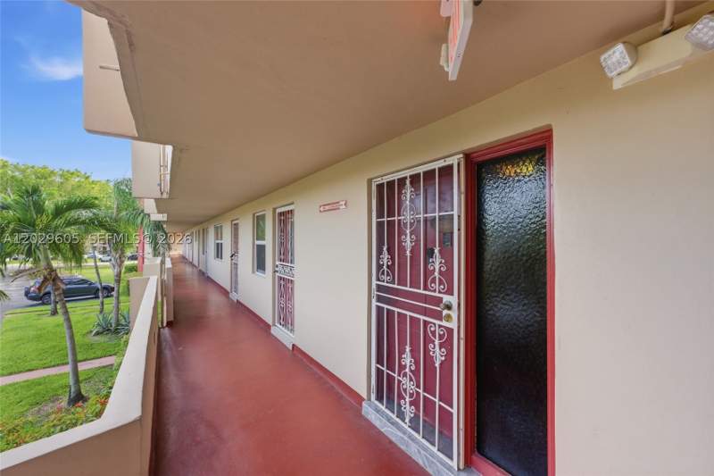 2 bedroom Condominium at 1501 NE 191st St C217, Rolling Green Condo C, Miami — photo 2