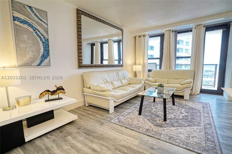 1 bedroom Condominium at 5225 Collins Ave 1204, The Alexander Condo, Miami Beach — photo 3