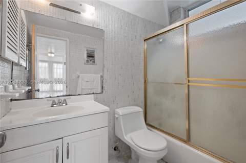 8001 Byron Ave 3C, Miami Beach FL - photo 17 of 30