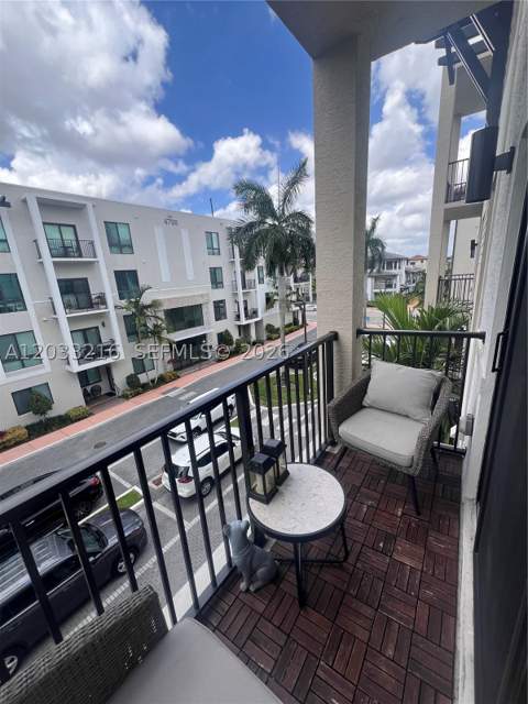 4670 NW 84th Ave 32, Doral FL - photo 12 of 12