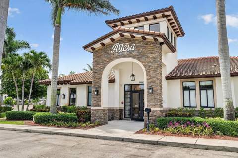 24843 SW 114th Ct, Homestead FL - photo 8 of 34