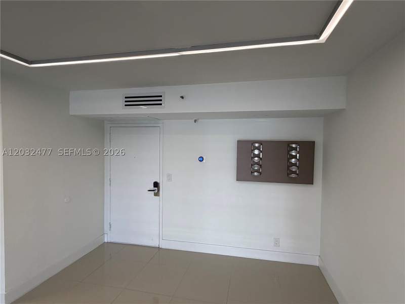 1 bedroom Condominium at 3300 NE 192nd St 1109, Parc Central Aventura Eas, Aventura — photo 4