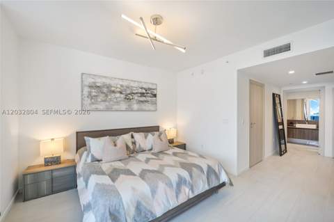 1000 Brickell Plz 4401, Miami FL - photo 10 of 19